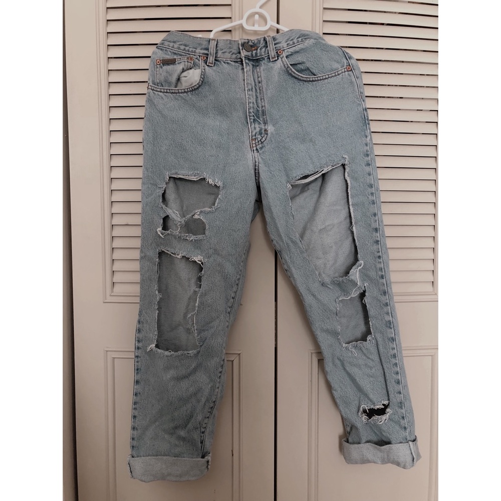 Calvin Klein heavy ripped mom jeans